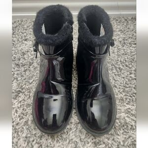 Gymboree Black Glossy Winter Boots